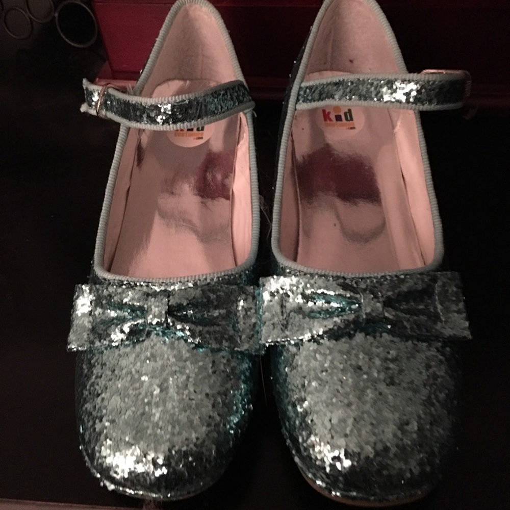 Brand new girl’s dress/princess/costume shoes